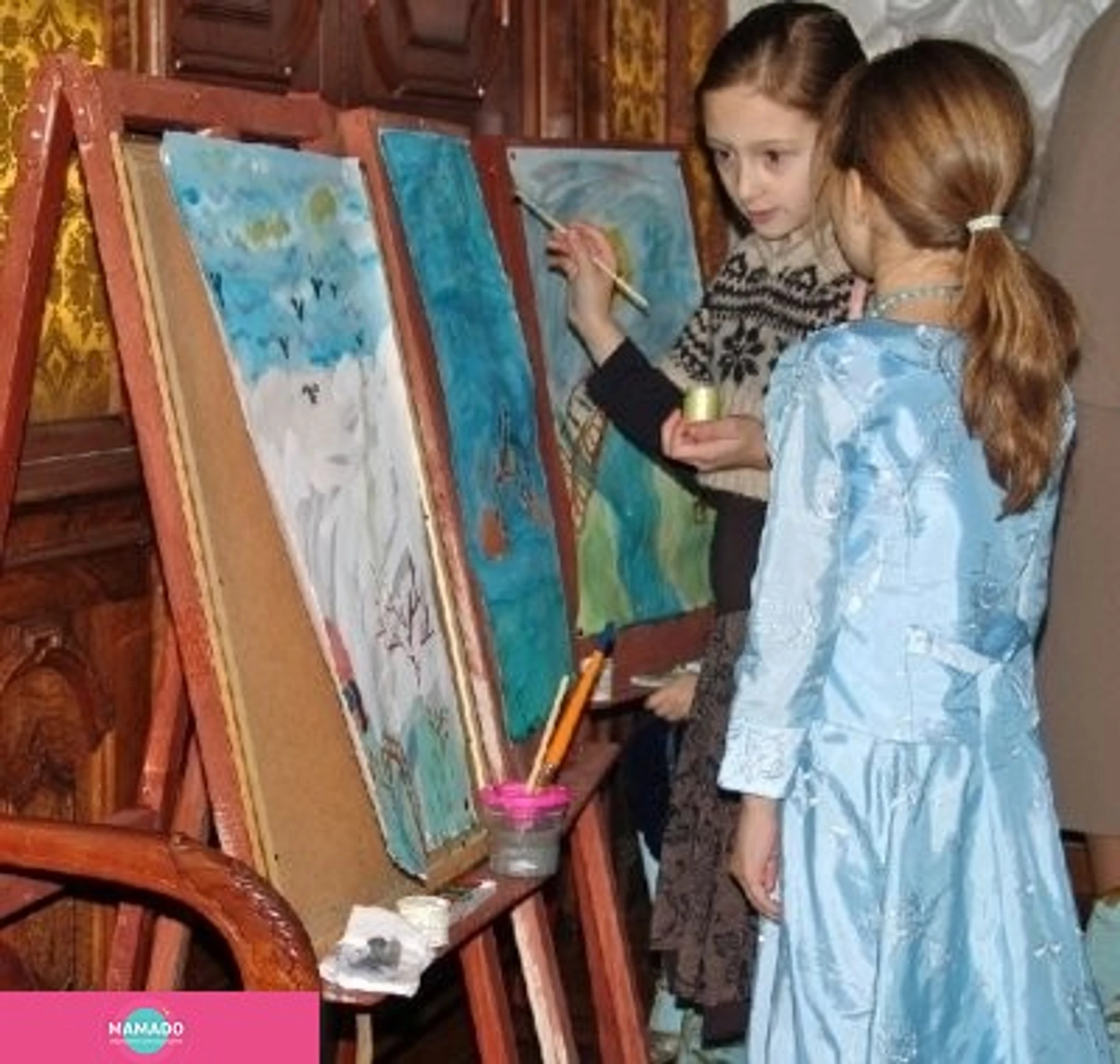 Зеленая гостиная, художественная школа