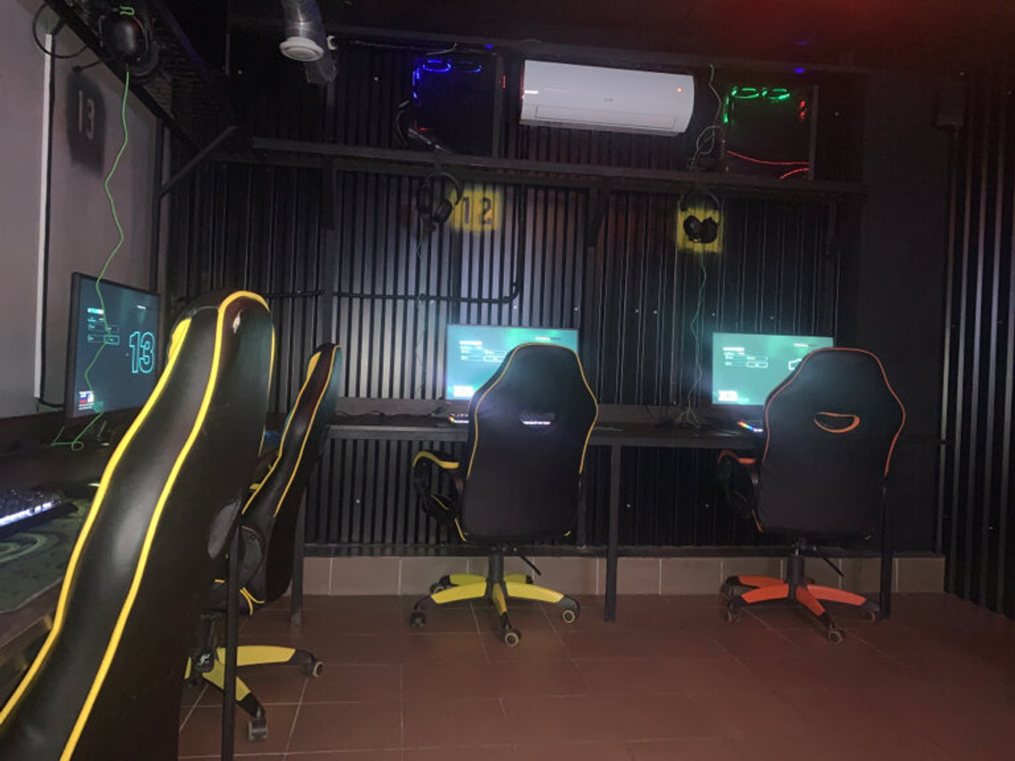 Play Lab (Интернет-кафе)