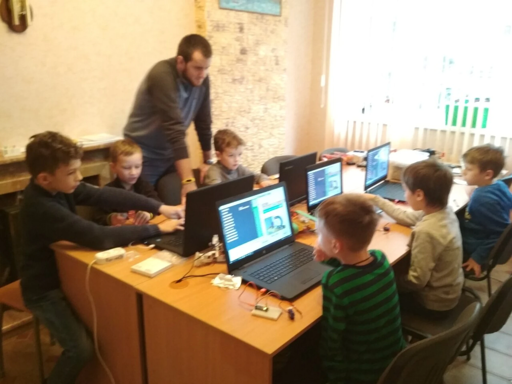 RobotON (Дополнительное образование )