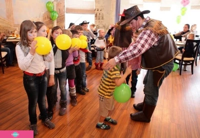 Pizza House, "Пицца Хаус", итальянское кафе, пиццерия с детским меню на Светланской, Владивосток 