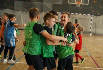 Детский день рождения с футбольным турниром в "Новой школе"