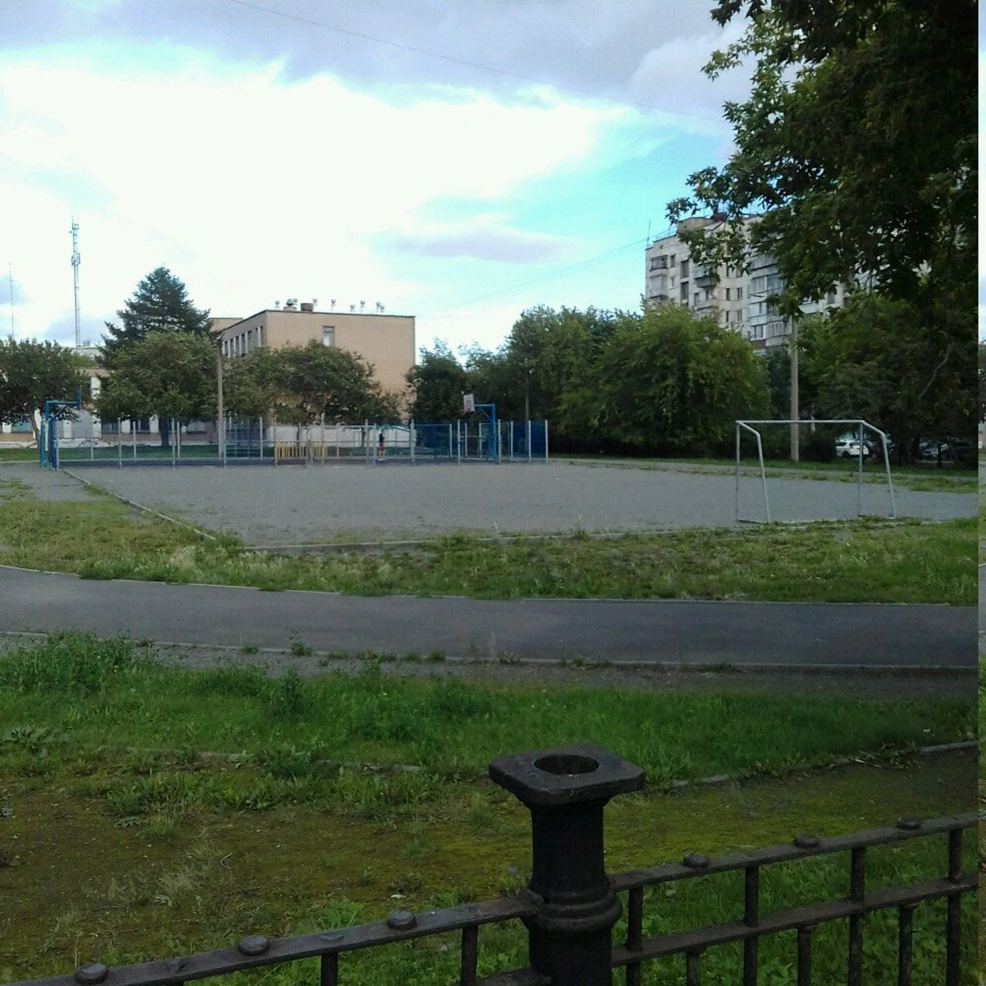 Стадион (Стадион)