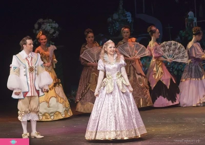 Театр Горького, Приморский академический краевой театр им. М. Горького во Владивостоке 