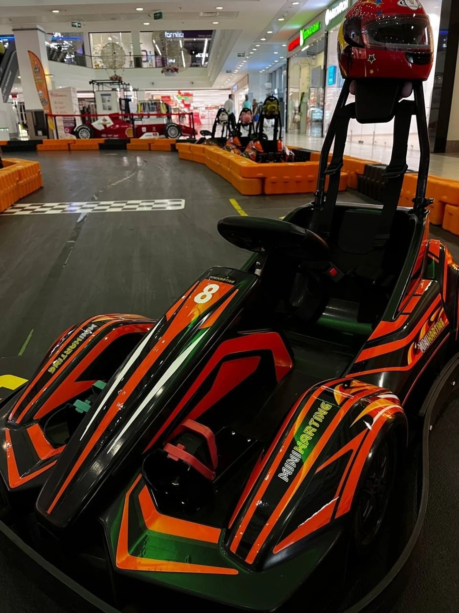 СЕМЕЙНЫЙ КАРТИНГ КЛУБ  "MINIKARTING"