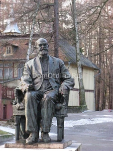 Старый Доктор (Гостиница)