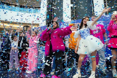 ТРК "Лето", торгово-развлекательный центр на Пулковском шоссе в Санкт-Петербурге