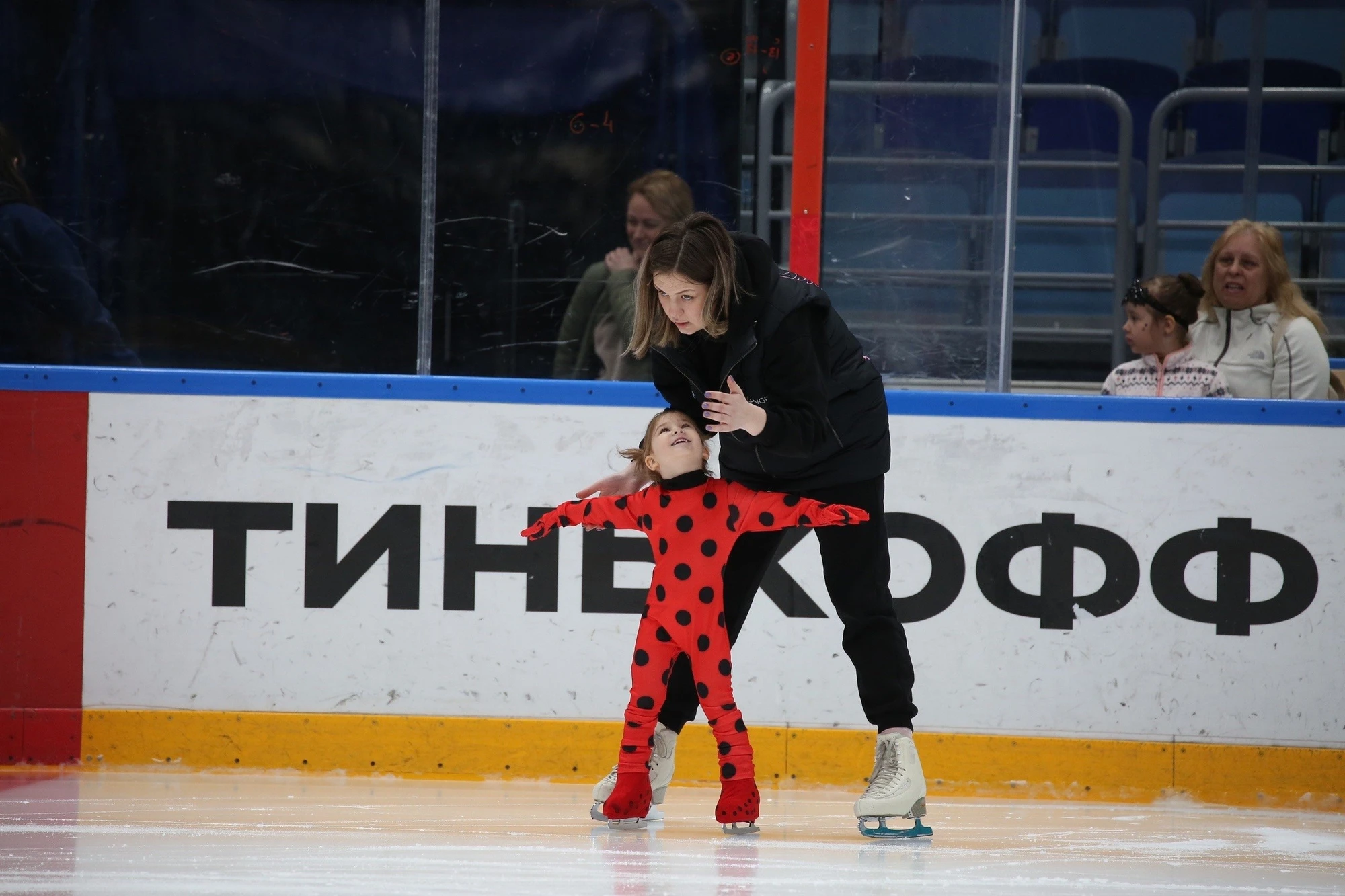 Индивидуальная тренировка в студии фигурного катания "Angels Skate"