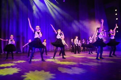 Шоу театр Триумф (Творческий коллектив )