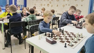 "УмБридж" на Ветеранов, школа шахмат для детей 4-15 лет с любым уровнем подготовки