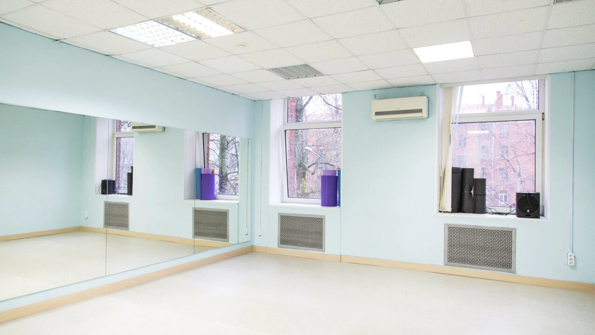 Школа танцев Gumbeat Dance Studio (Школа танцев )