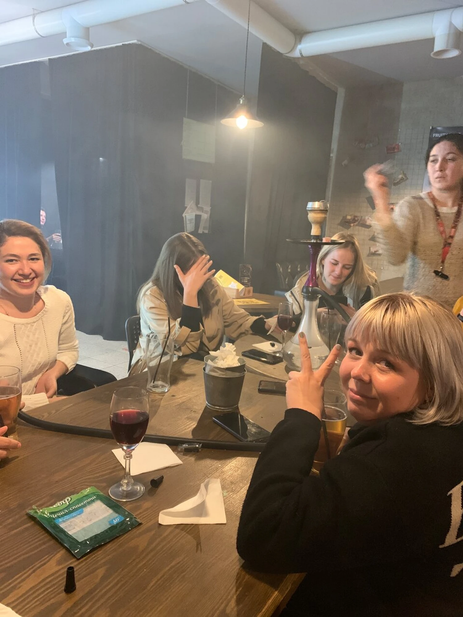 Matur Lounge (Бар, паб )