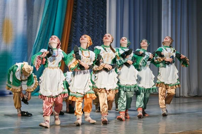 Маленькая страна (Творческий коллектив )