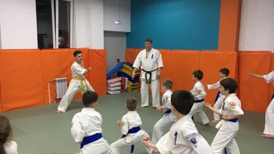 Сеть спортивных школ "Рекорд" в Академическом