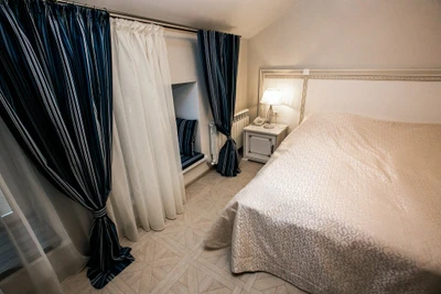 Бунин (Гостиница)