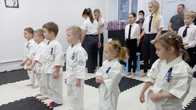 Спортивный клуб каратэ киокусинкай "SENSHI" на ВИЗе