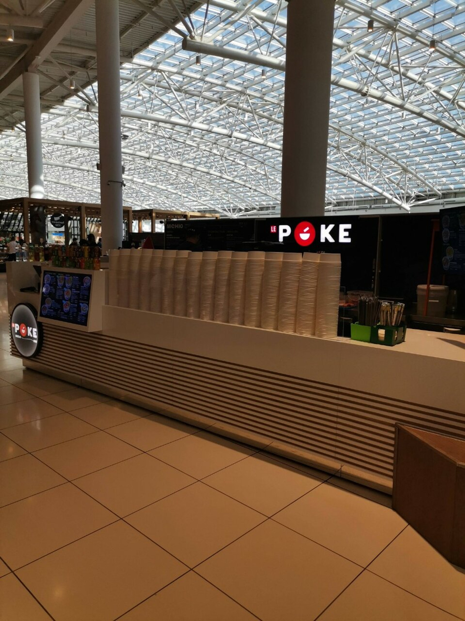 Le poke (Кафе )