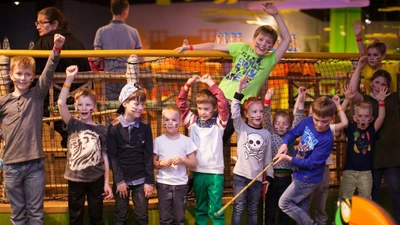 "Angry Birds Activity Park", парк активного отдыха, где дети и родители играют вместе