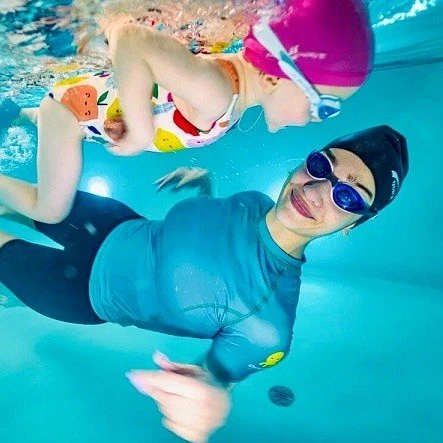Летний абонемент в сети бассейнов раннего плавания Octoskills