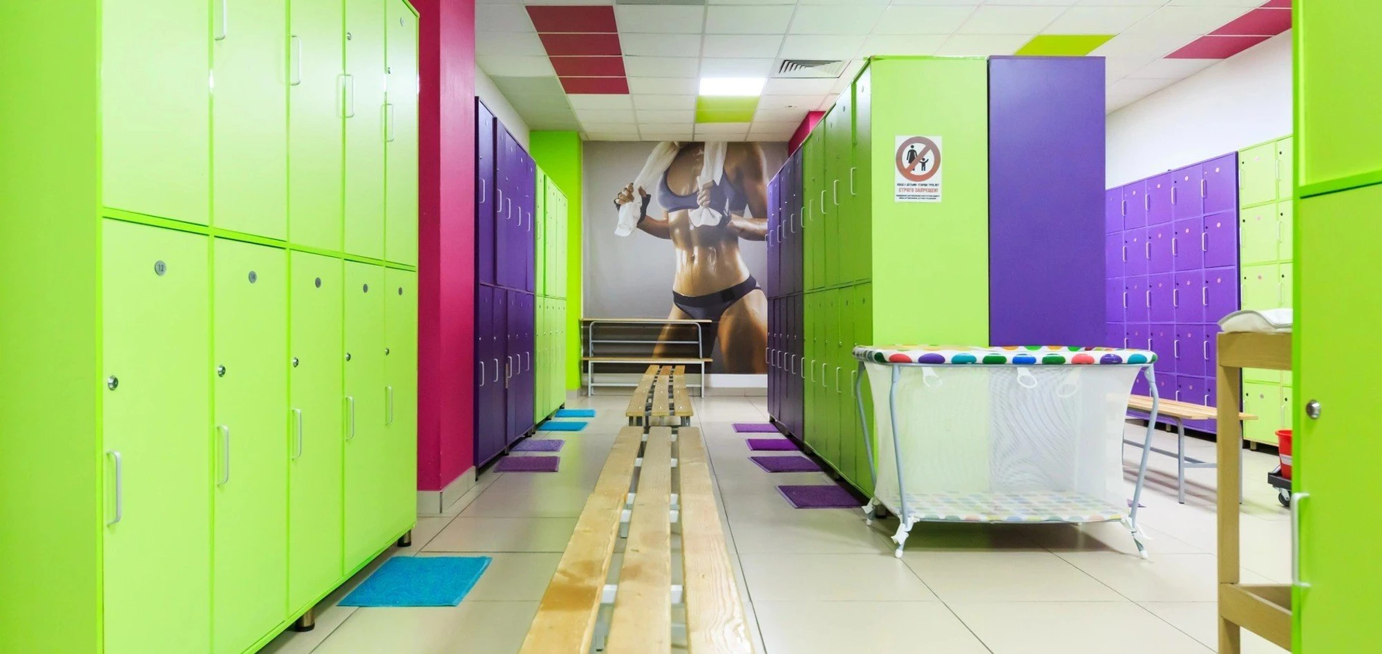 "Les Fitness", круглосуточный фитнес-центр с программами для беременных