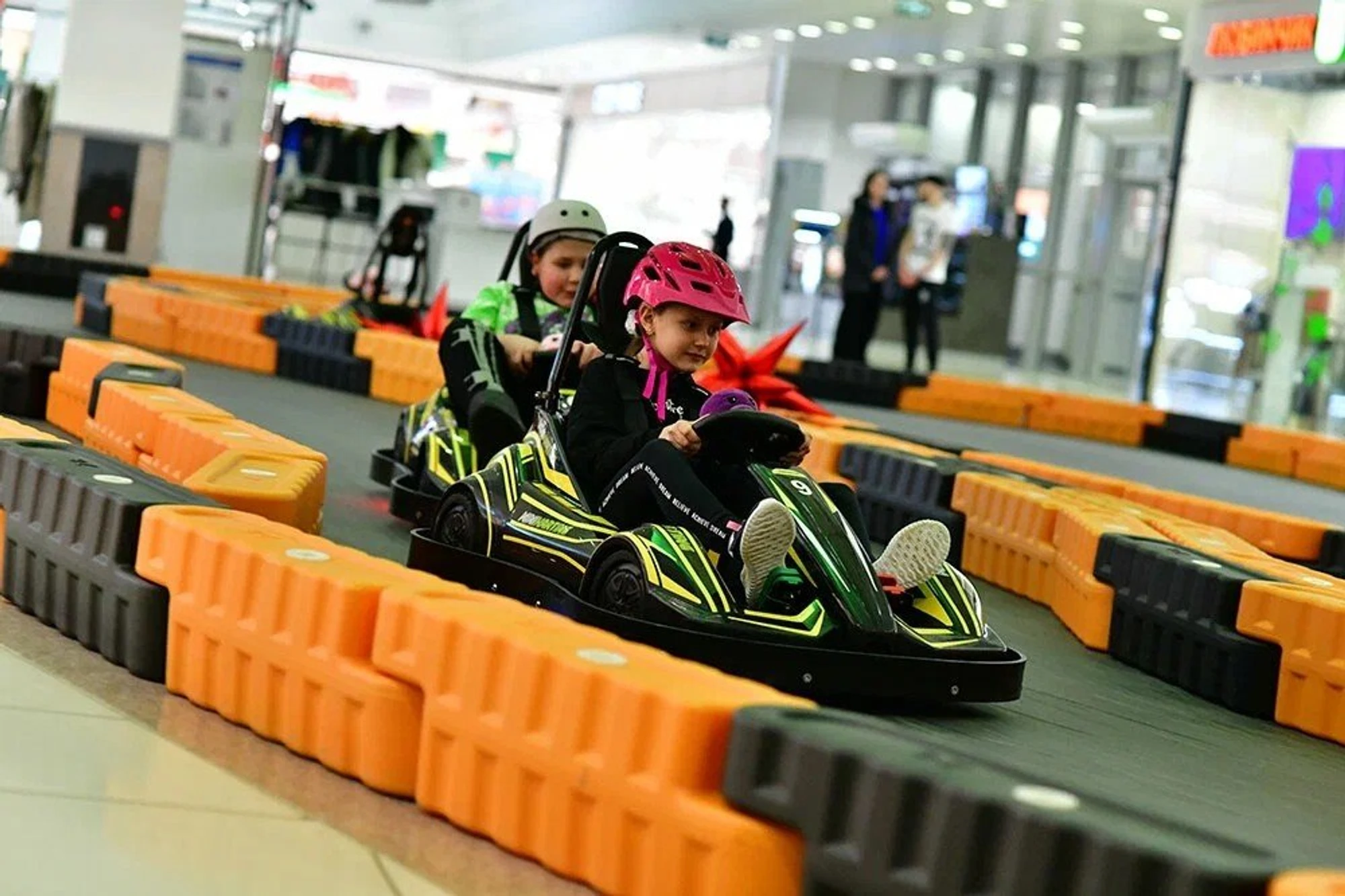 СЕМЕЙНЫЙ КАРТИНГ КЛУБ  "MINIKARTING"