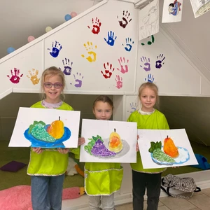 Курс "ИЗО начальные классы" в студии рисования "Изодом"