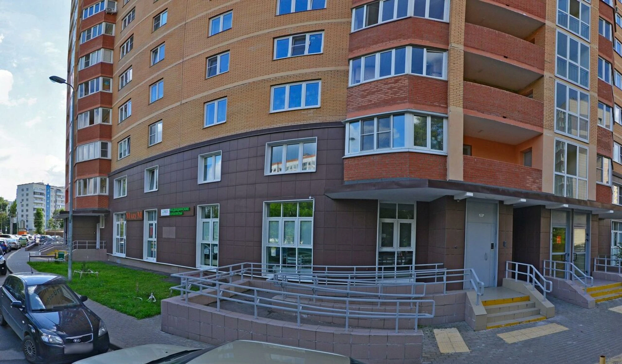 BKC-International House (Курсы иностранных языков)