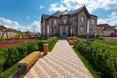 English Nursery and Primary School (Детский сад )