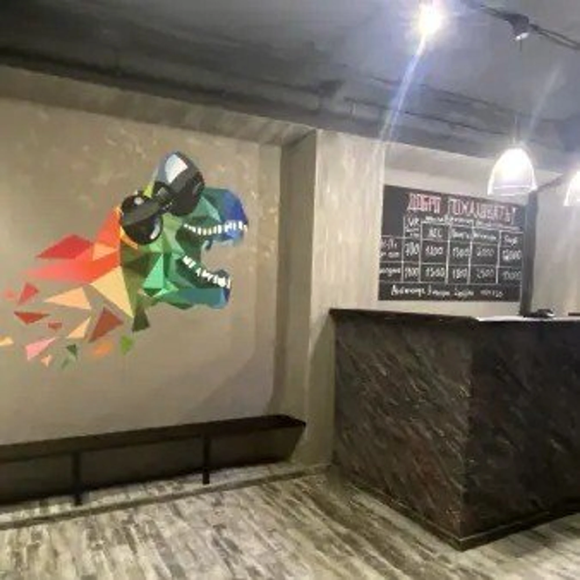 "Эра VR", клуб виртуальной реальности с антикафе и коворкингом на Молодежной