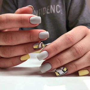 Студия маникюра NailArtist (Ногтевая студия)