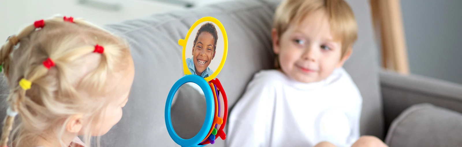 Немые эмоции: почему ваш ребенок не говорит то, что чувствует, и как это исправить