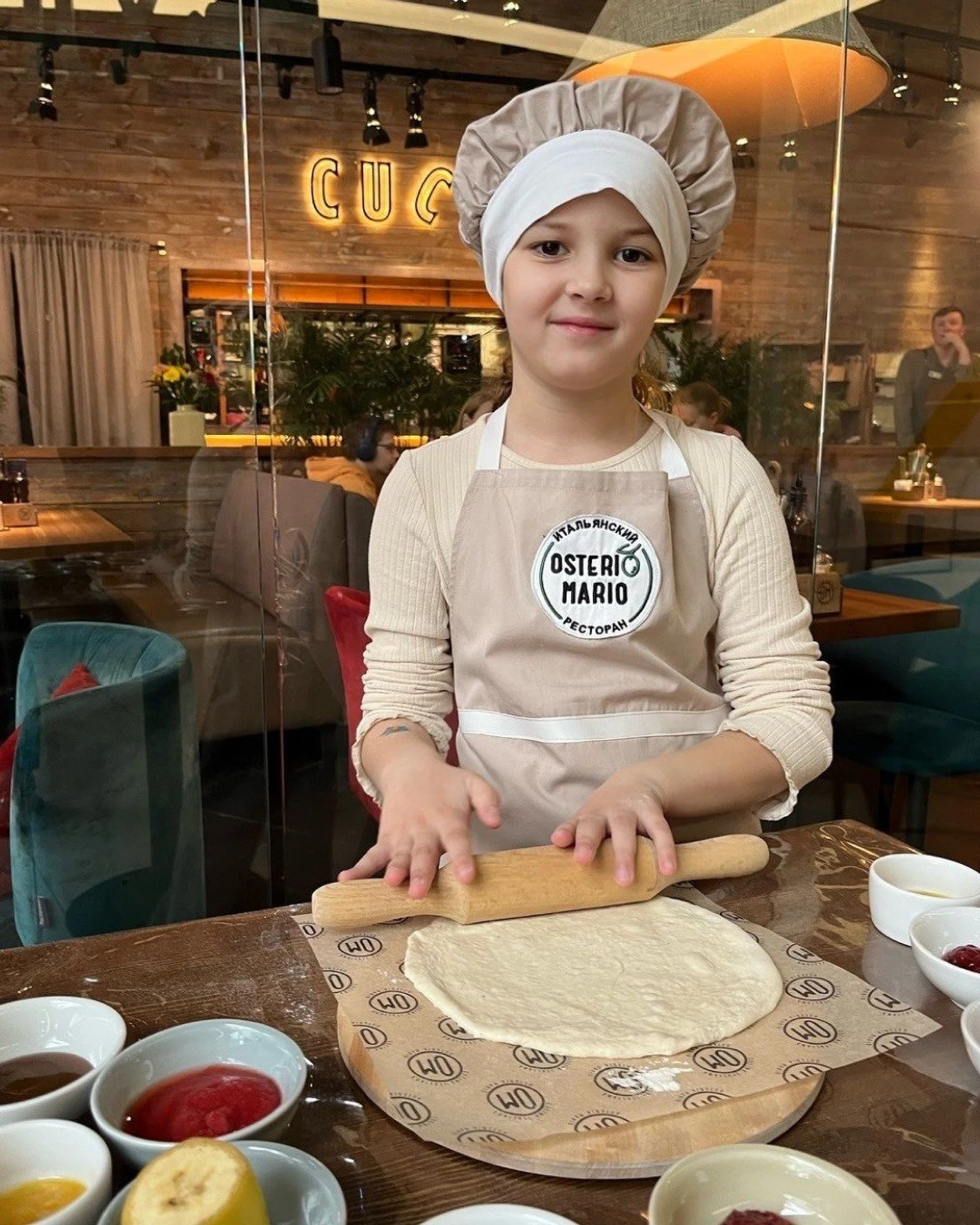 "Торт Наполеон", мастер-класс для детей в ресторане "Osteria Mario"