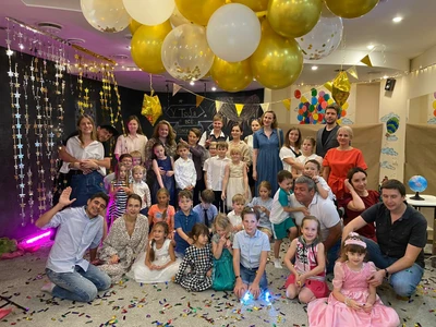 Детский клуб Ucmas (Детский лагерь отдыха )