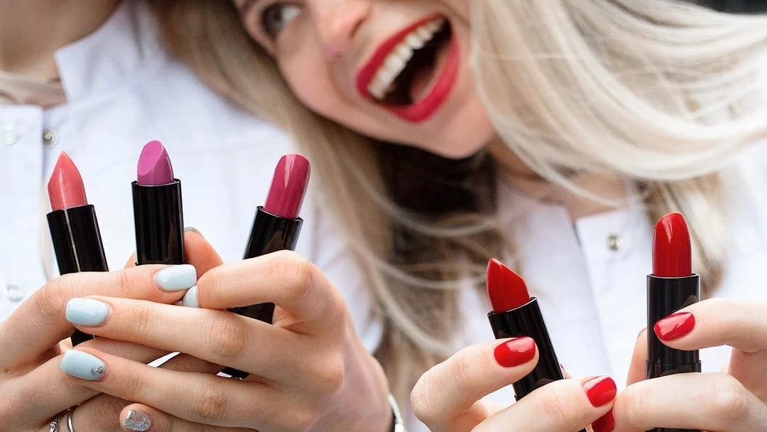 Новогодний мастер-класс для компании в лаборатории "MAKEUP KITCHEN"