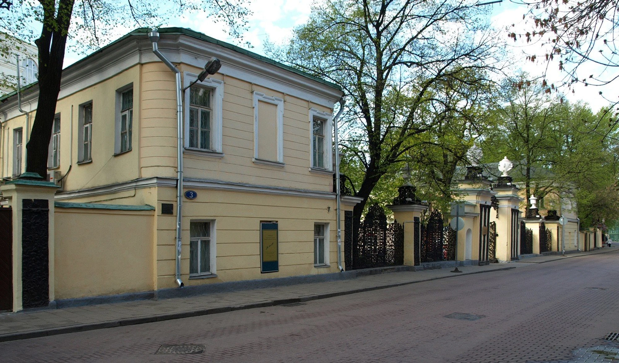 ФОТО:&nbsp;Большой Толмачевский переулок, автор HBO,&nbsp;wikimedia.org/CC0