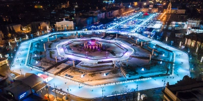 Каток на ВДНХ, самый большой каток в Москве