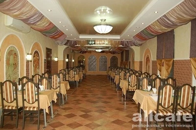 Для Вас (Кафе)
