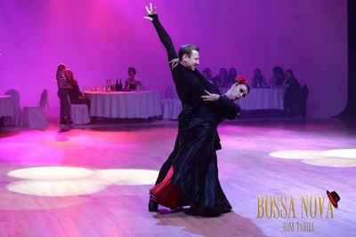 Бесплатное пробное занятие по бальным танцам для детей в клубе "Босса Нова"