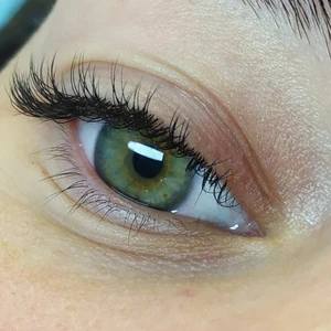 Виктория (Салон красоты )