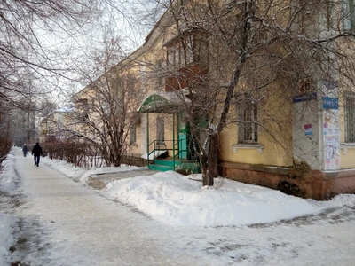 Дентист (Стоматологическая клиника)