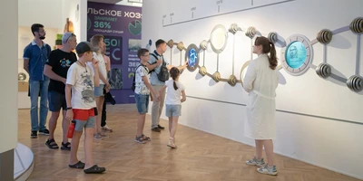 Мастер-класс "Почувствуй себя ученым-художником. Чудеса агар-арта" в Музее БИОТЕХ на ВДНХ