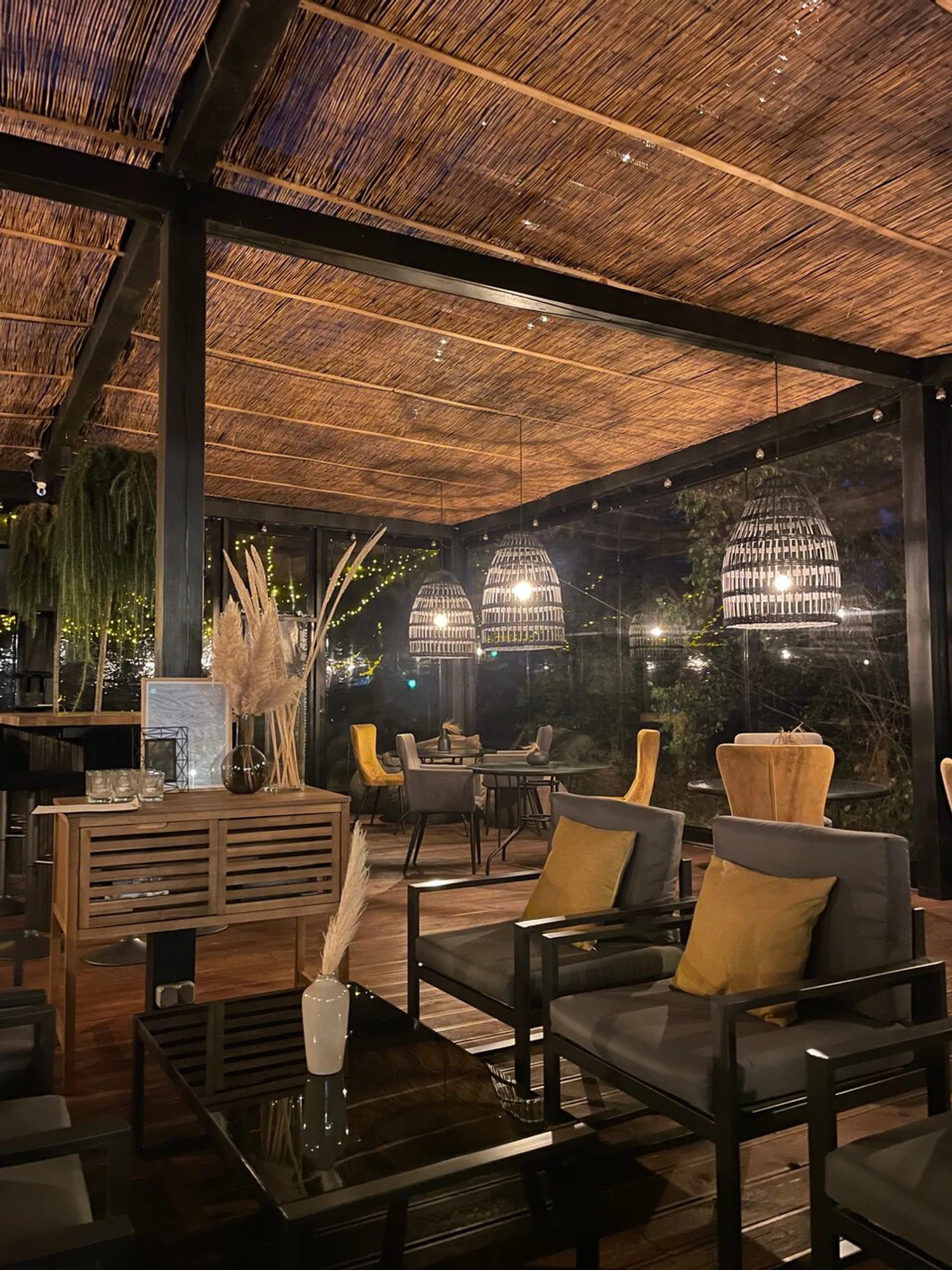 Polyana Bar (Бар, паб )