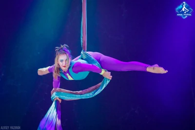 Танцы в Воздухе S W R (Школа танцев )