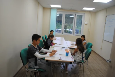 Центр Иностранных Языков Optimist (Курсы иностранных языков )