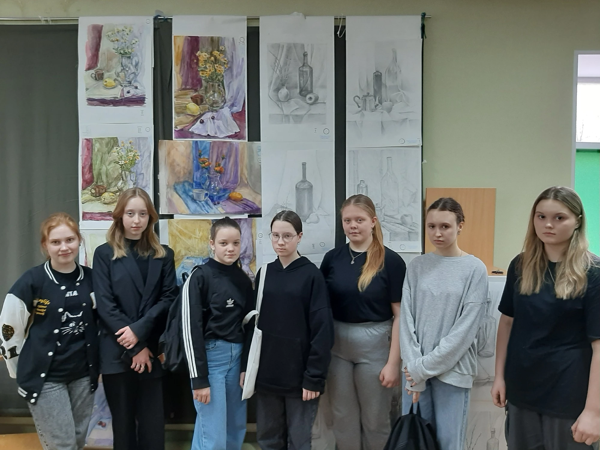 Баранчинская детская школа искусств (художественное отделение) на ул. Республики, 6