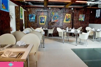 Cafe Jam ("Кафе Джем"), кафе 