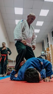 Джиу-джитсу (Спортивный клуб, секция)