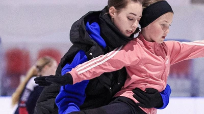 Бесплатное пробное занятие в школе фигурного катания "Mitino Ice Stars"