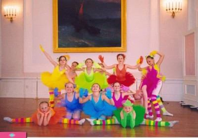 Фантазия, детская хореографическая студия Дома Детского Творчества Приморского района 