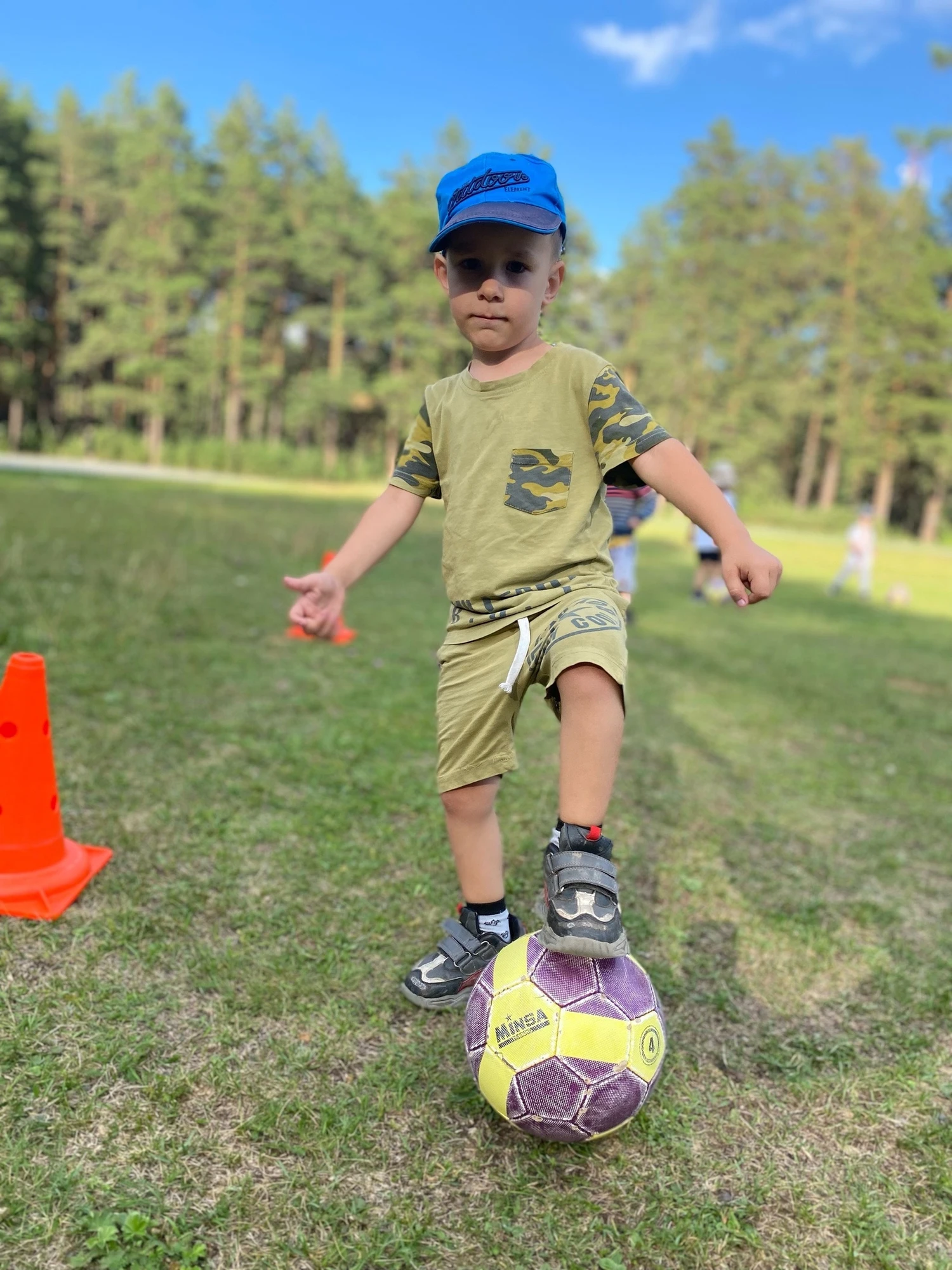 Футбольная Академия БОМБАРДИР для детей от 3 лет