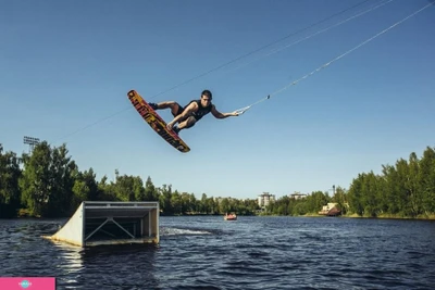 Wake52, "Вейк52", школа кабельного вейкбординга для детей от 7 лет и взрослых в Сормовском парке, Нижний Новгород 